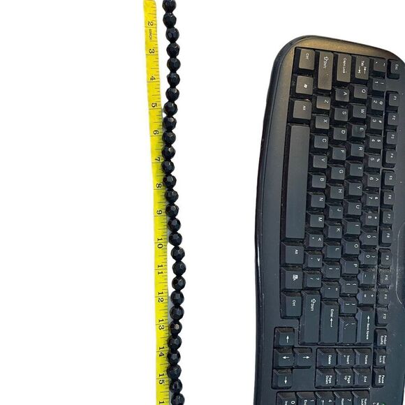 Vintage Jet Black Faceted Glass Beaded Choker Necklace 16” Single Strand - Picture 6 of 6